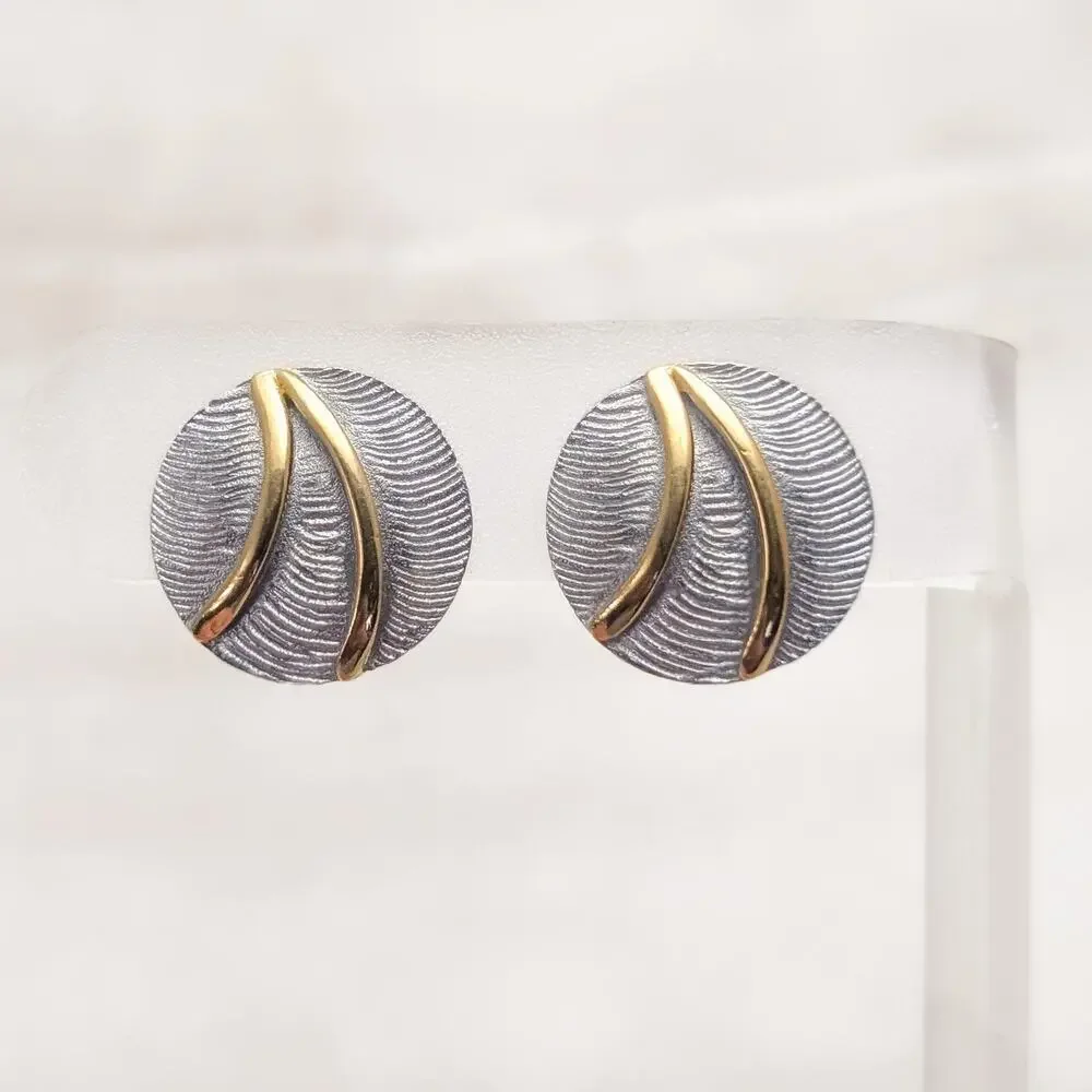 Vintage Clip On Earrings Stylish Silver Tone with Gold Tone Accent Design Circle